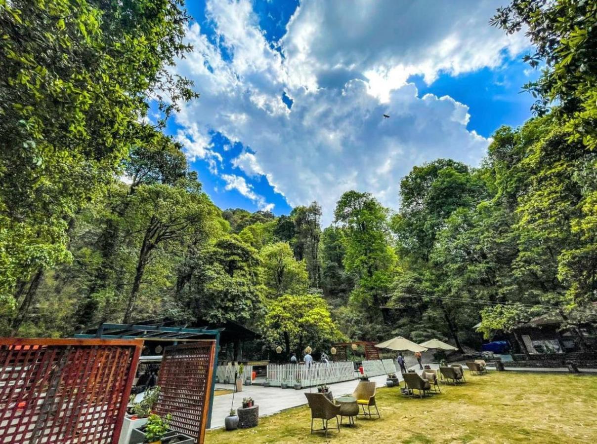 Ayar Jungle Resort Нейнитал Екстериор снимка